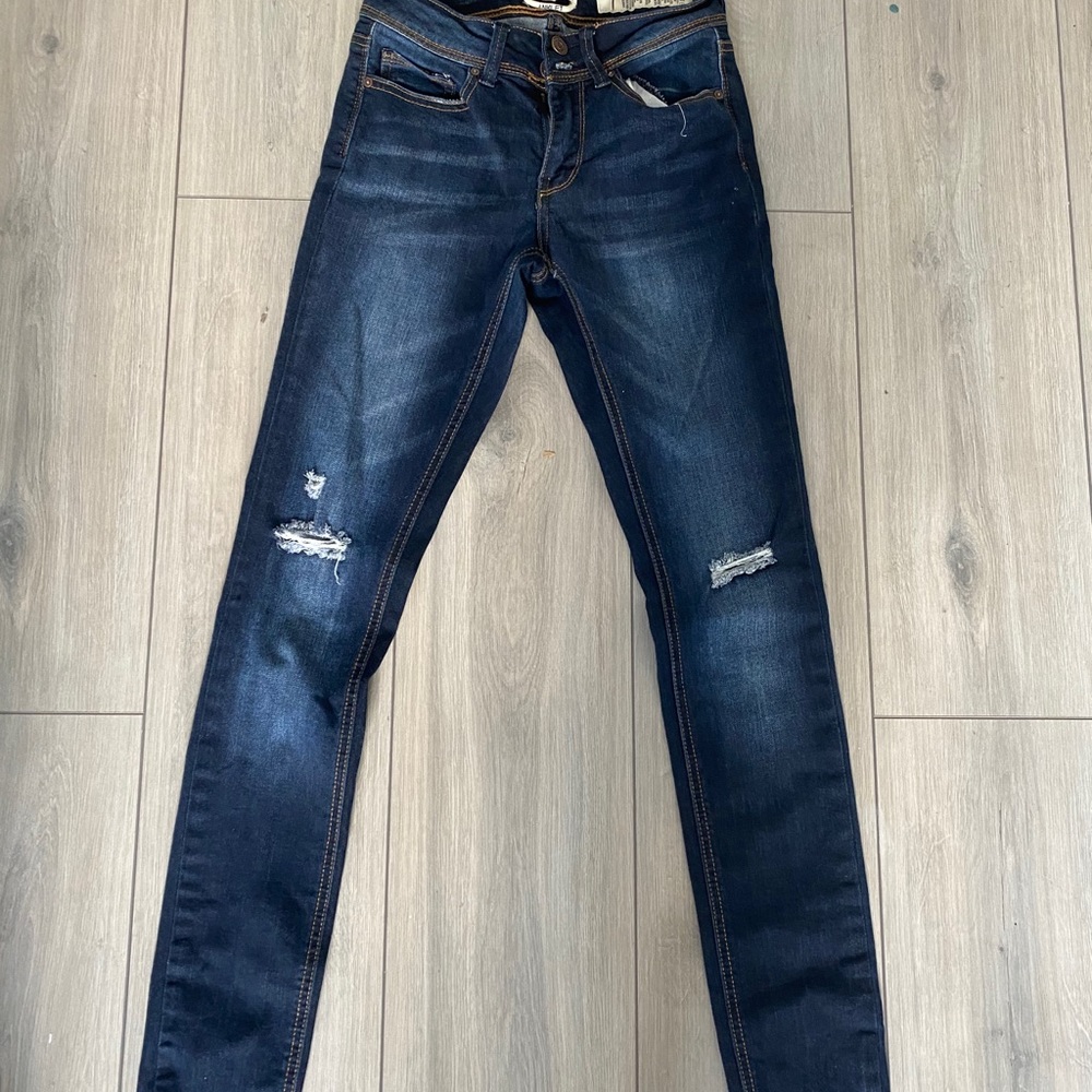 skinny jeans